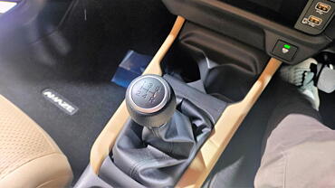 Honda Amaze 2024 Gear Shifter/Gear Shifter Stalk