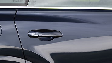 Audi Q8 Rear Door Handle