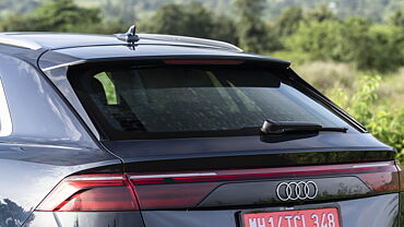 Audi Q8 Rear Windshield/Windscreen