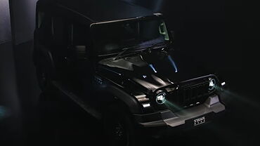 Mahindra Thar Roxx AX3L variant detailed in a video