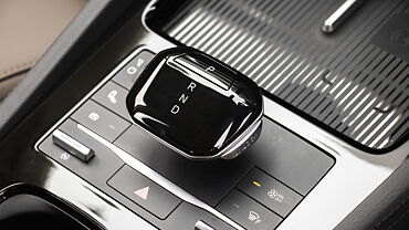 BYD eMax 7 Drive Mode Buttons/Terrain Selector