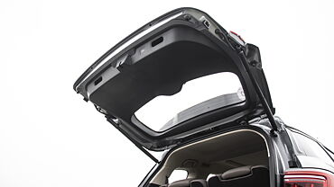 BYD eMax 7 Open Boot/Trunk