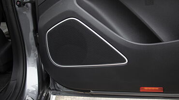 BYD eMax 7 Rear Speakers