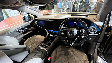 Mercedes-Benz Maybach EQS SUV Dashboard