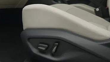 Skoda Kushaq Facelift Seat Adjustment Electric for Front Passenger