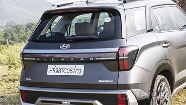 Hyundai Alcazar Rear View