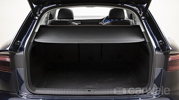 Audi Q8 Bootspace