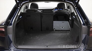 Audi Q8 Bootspace