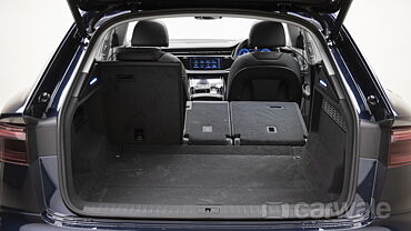 Audi Q8 Bootspace