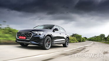 Audi Q8 Left Front Three Quarter