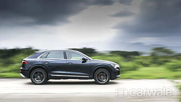 Audi Q8 Right Side View