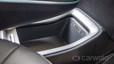 MG Windsor EV Center Console/Centre Console Storage