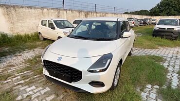 Maruti Suzuki Swift Left Front Three Quarter