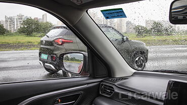 Maruti Suzuki Swift Front Windshield/Windscreen