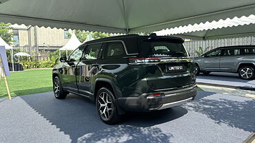 Jeep Meridian Left Rear Three Quarter