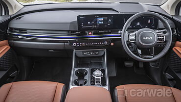 Kia Carnival Dashboard