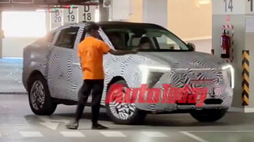 Mahindra XUV.e9 New Spy Pictures Leaked - CarWale