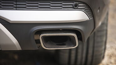 Audi Q7 Exhaust Pipes