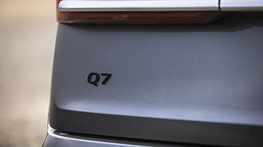 Audi Q7 Rear Badge