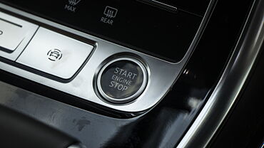 Audi Q7 Engine Start Button