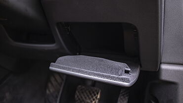 Audi Q7 Glove Box