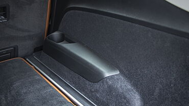 Audi Q7 Third Row Cup Holders