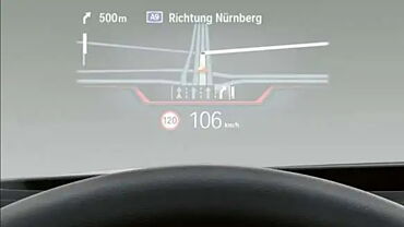 BMW M340i Head-Up Display (HUD)