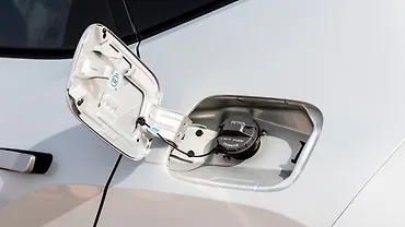 Kia Seltos Open Fuel Lid