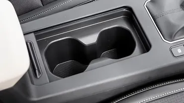 Kia Seltos Cup Holders