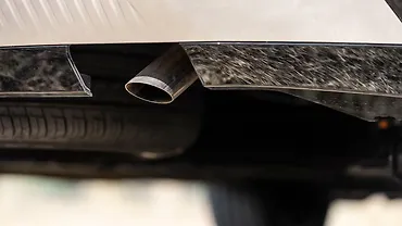 टाटा सिएरा एग्ज़ॉस्ट पाइप्स