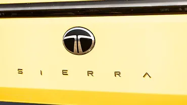 टाटा सिएरा पिछला बैज