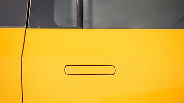 टाटा सिएरा पीछे के दरवाज़े के हैंडल