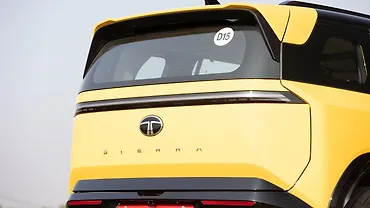 टाटा सिएरा बंद बूट/ट्रंक