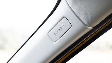 टाटा सिएरा दाहिनी ओर कर्टन एयरबैग