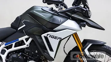 Triumph Tiger 900 Right Side View