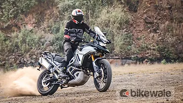 Triumph Tiger 900 Right Side View