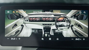 Mahindra XEV 7e Dashboard