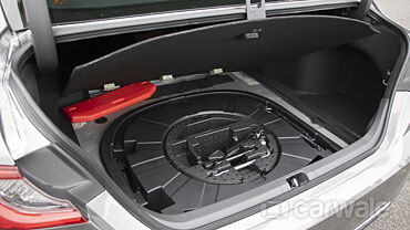 Toyota Camry Open Boot/Trunk