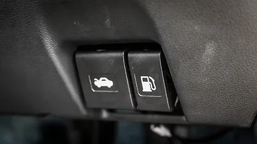 Maruti Suzuki Victoris Bonnet/Hood release