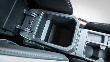 Maruti Suzuki Victoris Front Centre Arm Rest Storage