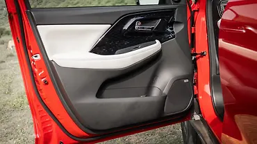 Maruti Suzuki Victoris Front Left Door Pad