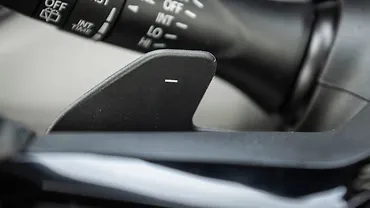 Maruti Suzuki Victoris Left Paddle Shifter