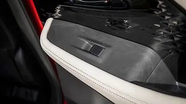 Maruti Suzuki Victoris Rear Power Window Switches