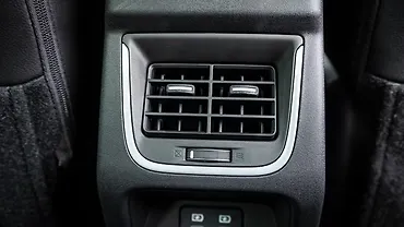 Maruti Suzuki Victoris Rear Row Air Vent
