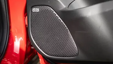 Maruti Suzuki Victoris Rear Speakers