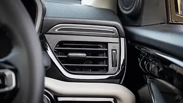 Maruti Suzuki Victoris Right Side Air Vents