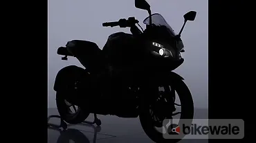 Bajaj Pulsar RS 200 Right Front Three Quarter