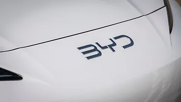 BYD Sealion 7 Front Logo