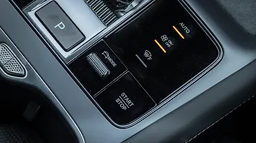 BYD Sealion 7 AC Controls