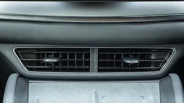 BYD Sealion 7 Front Centre Air Vents